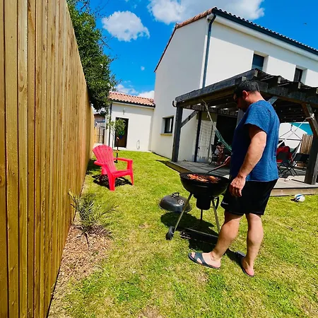 Vakantiehuis Entre Et Detente Aux Conches, Maison Avec Terrasse Et Jardin Prive