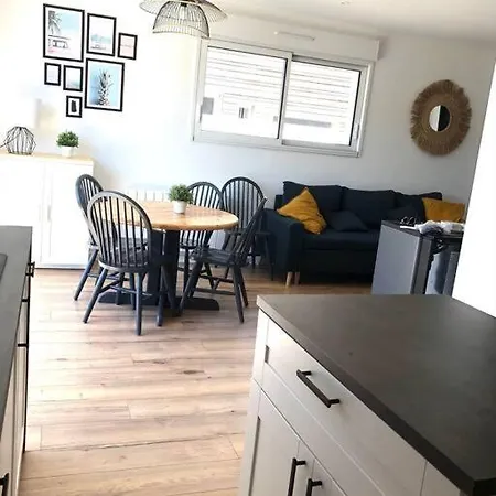Entre Et Detente Aux Conches, Maison Avec Terrasse Et Jardin Prive Сasa de vacaciones *